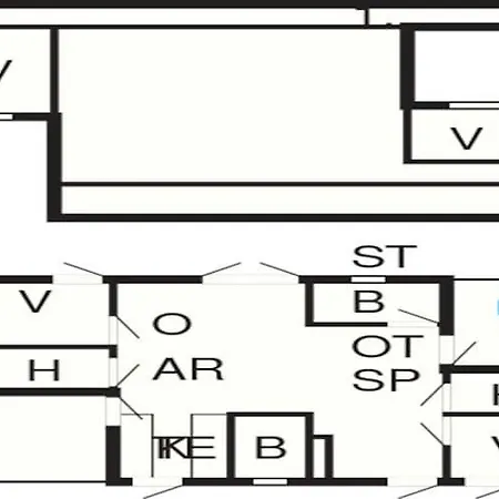 8 Person In Romo-by Traum Kongsmark
